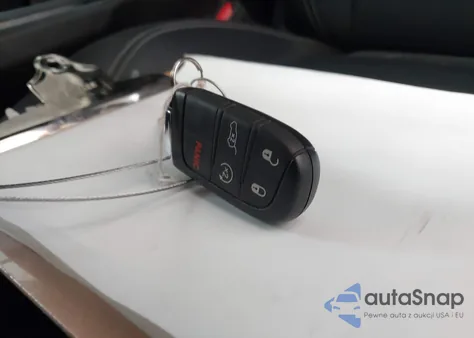 2022 Jeep Compass High Altitude 4X4 z USA, uszkodzony, nr VIN 3C4NJDCB0NT193011